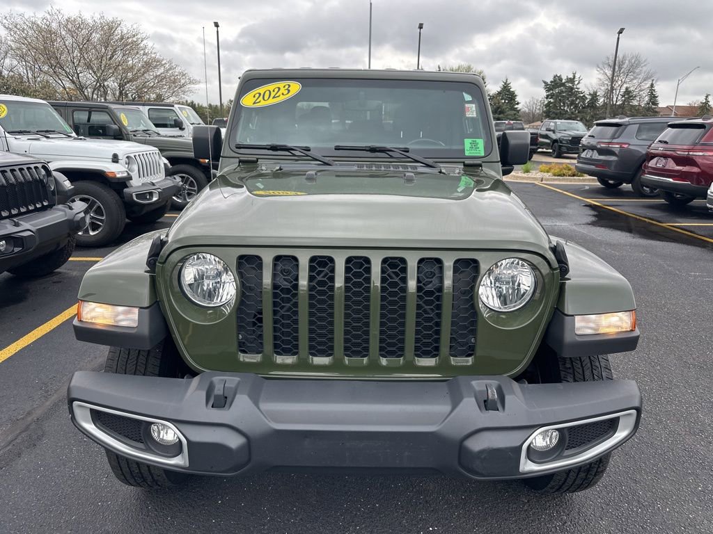 Certified 2023 Jeep Gladiator Sport image 2