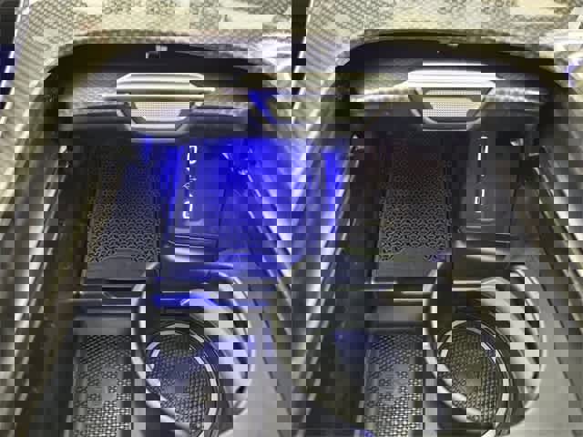 Used 2025 Mercedes-Benz GLC 350e GLC 350e image 32