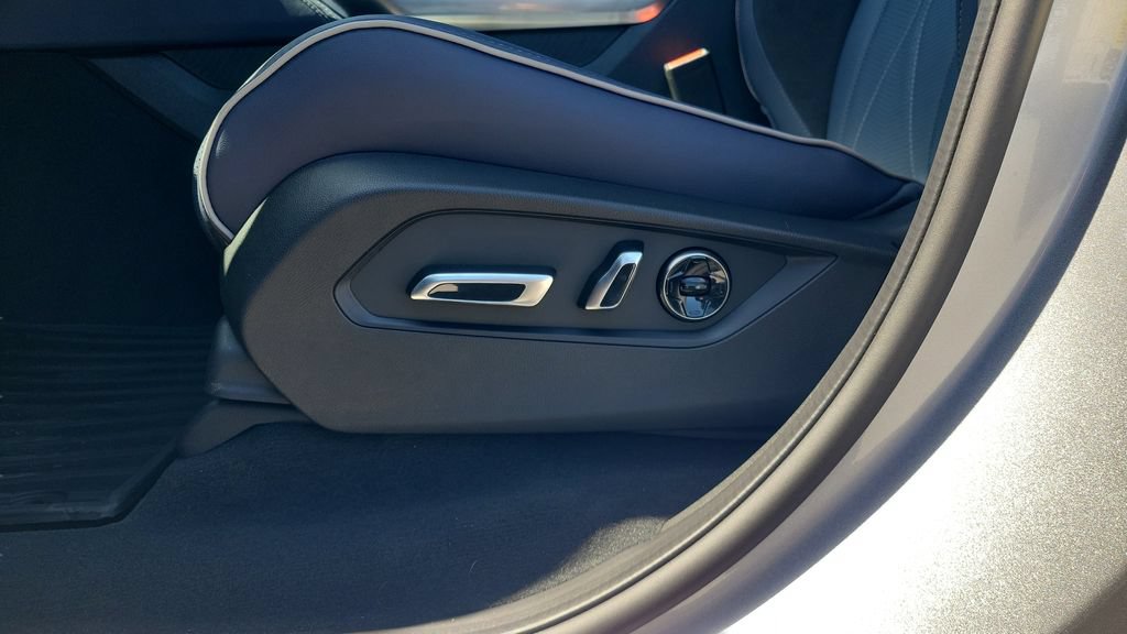 New 2026 Acura MDX Type S AWD/4WD image 16