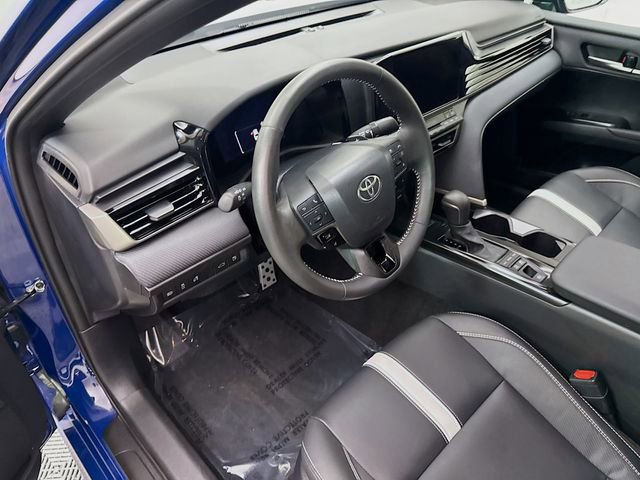 Used 2026 Toyota Camry SE w/ Convenience Package FWD image 9