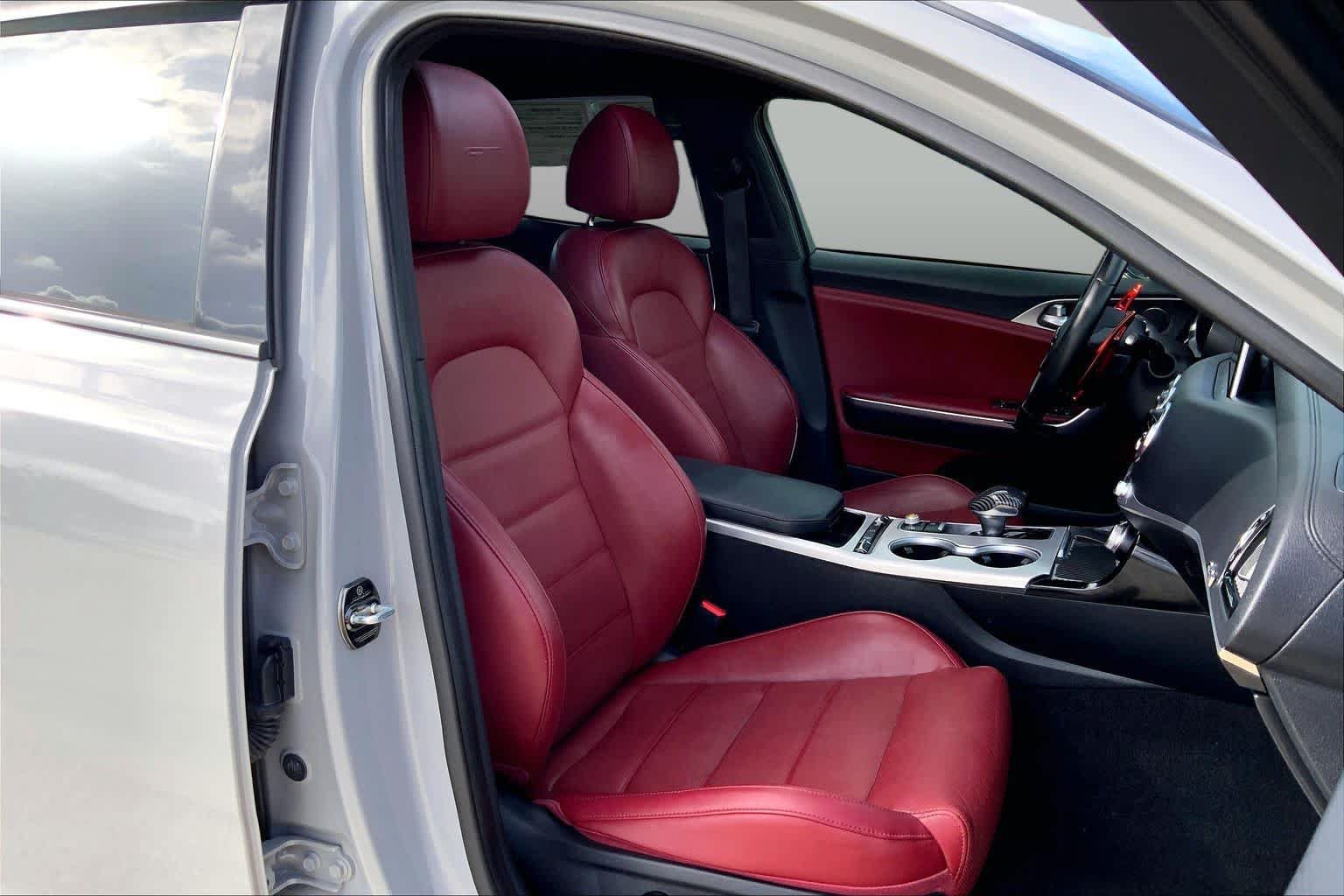 Used 2019 Kia Stinger GT2 RWD image 9