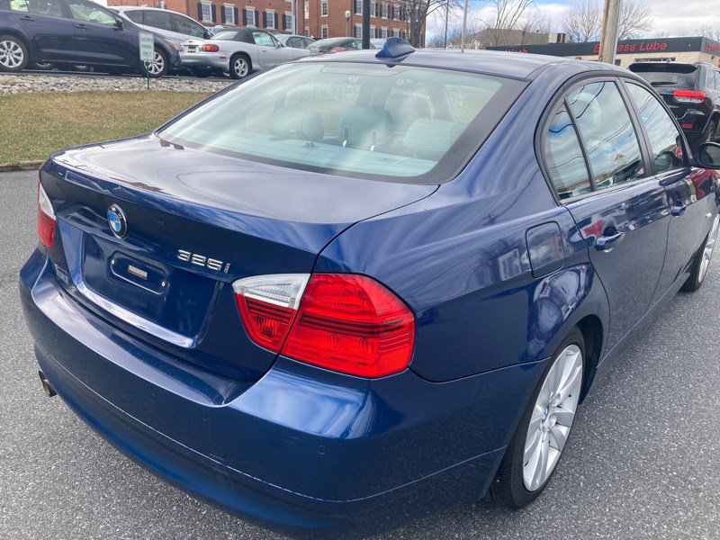Used 2006 BMW 325i Sedan RWD image 4