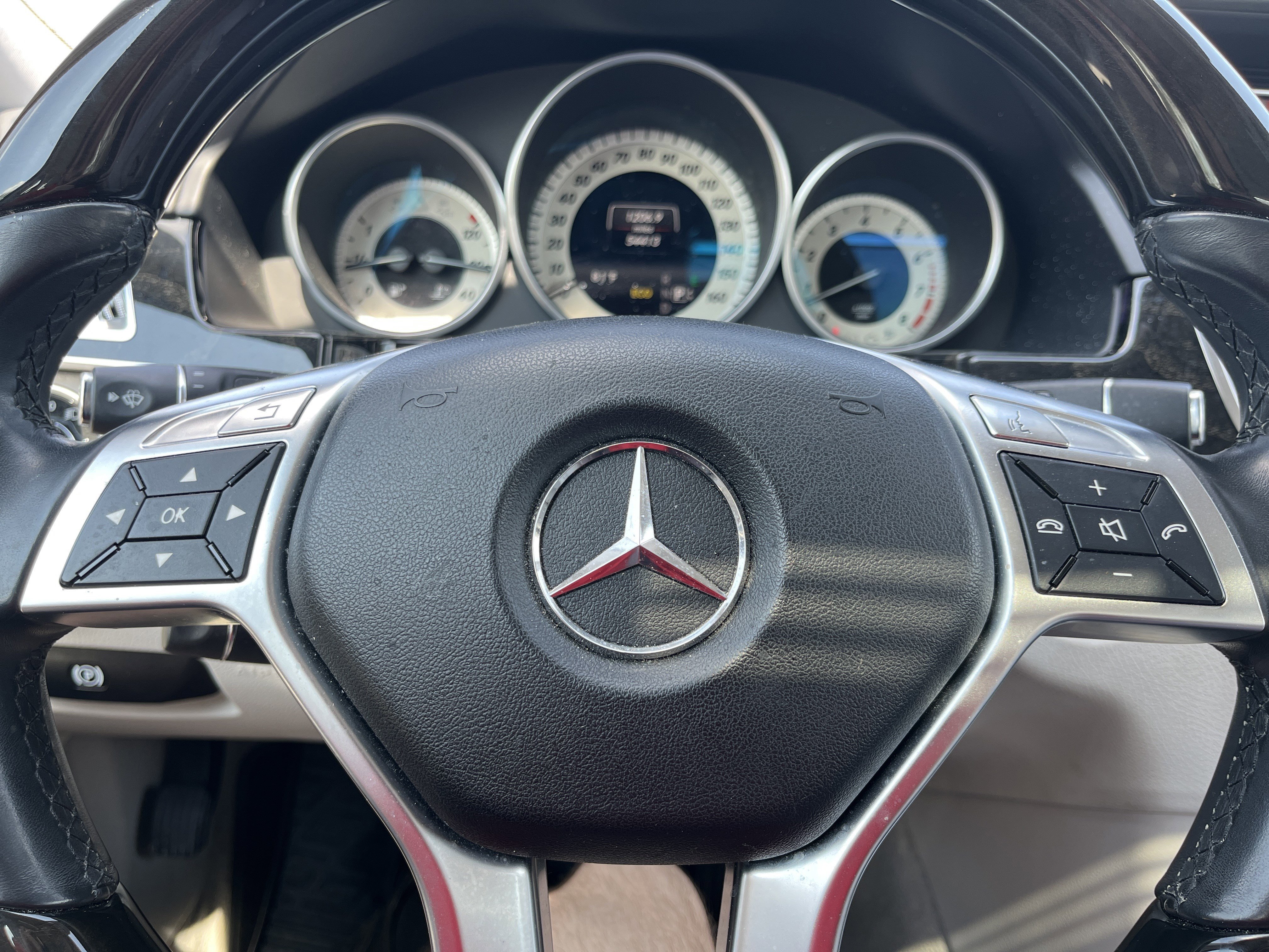 Used 2014 Mercedes-Benz E 350 Sedan image 11