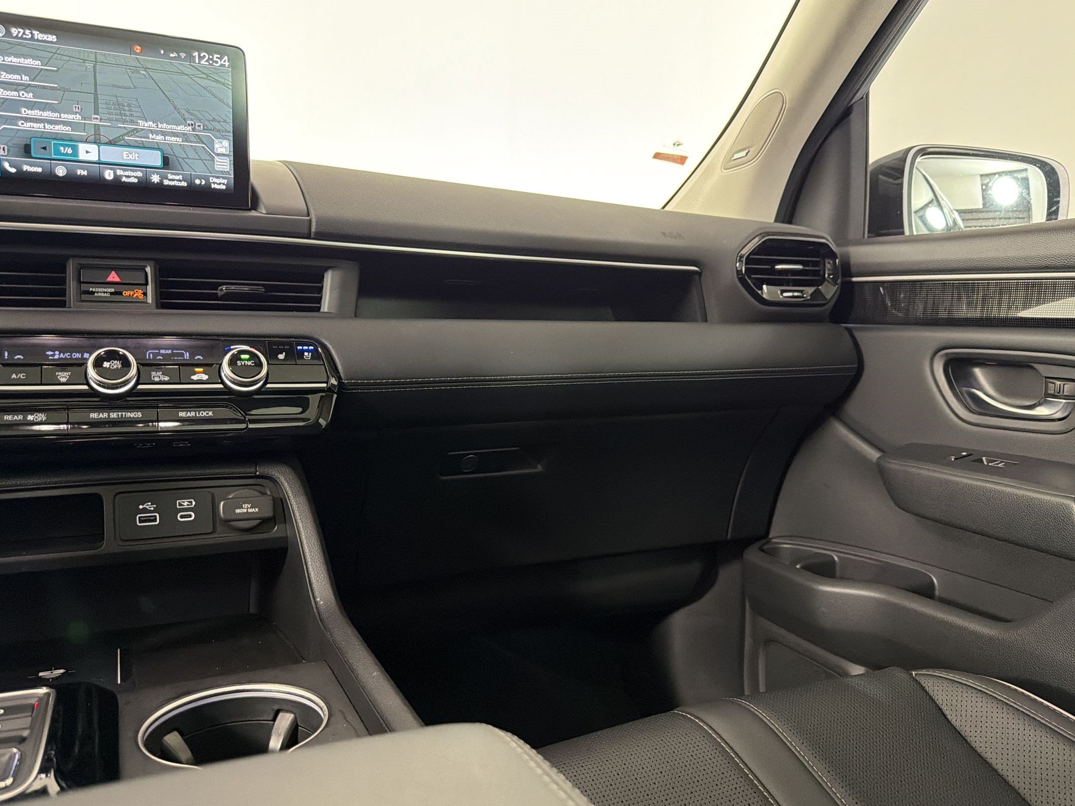 Used 2023 Honda Pilot Elite image 30