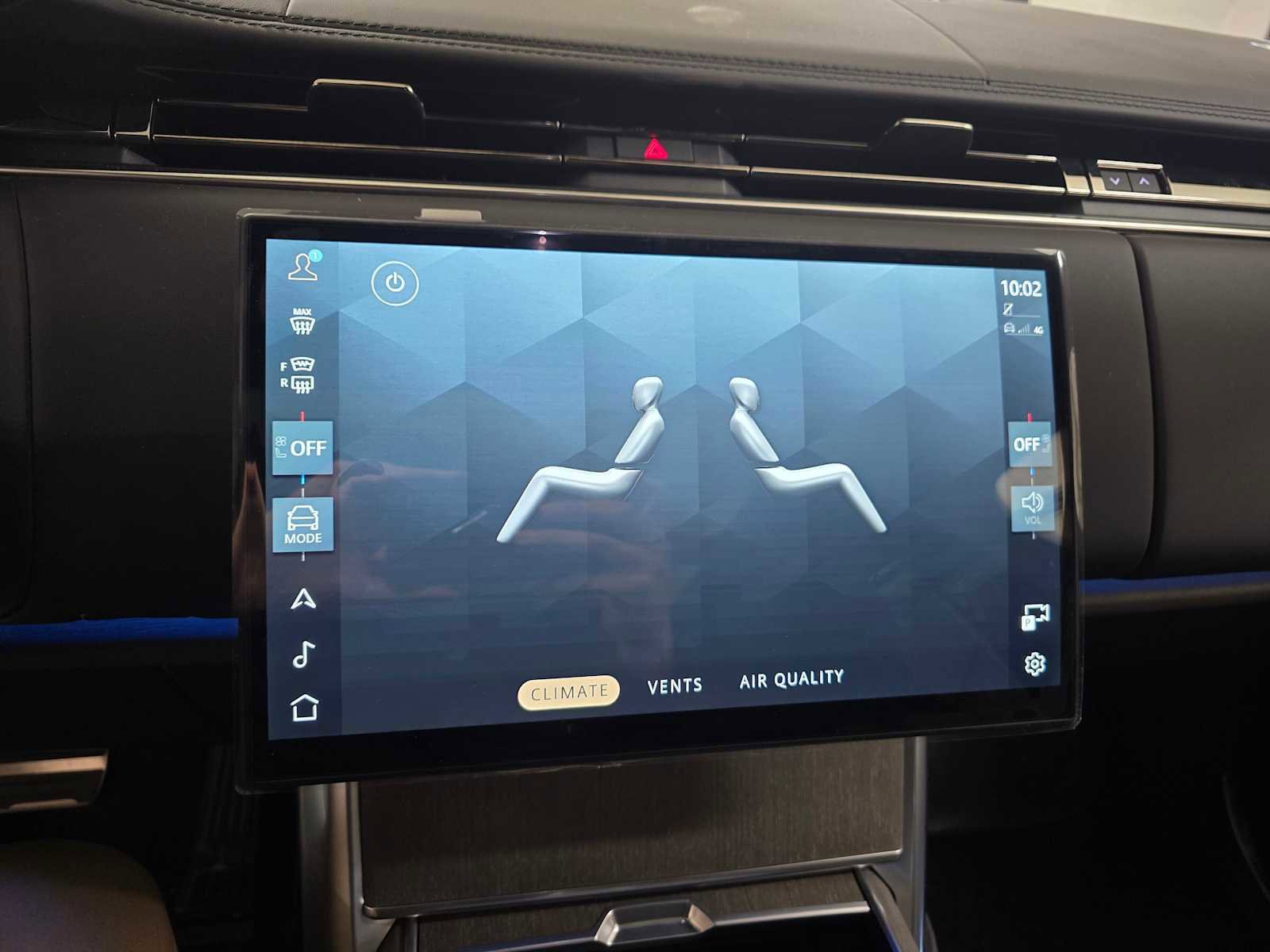 New 2026 Land Rover Range Rover SV image 28