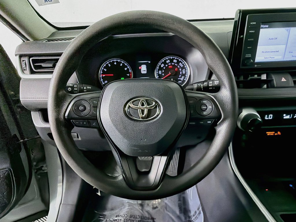 Used 2021 Toyota RAV4 XLE AWD/4WD image 11