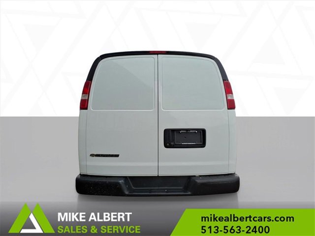 Used 2019 Chevrolet Express 2500 w/ Driver Convenience Package image 6