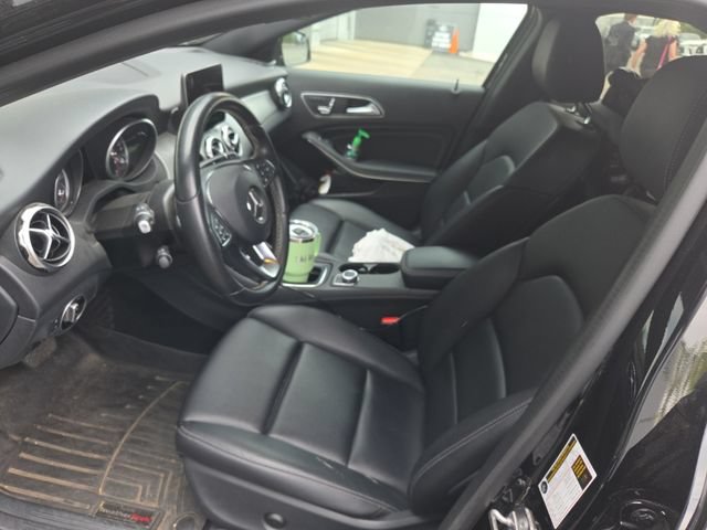Used 2018 Mercedes-Benz GLA 250 4MATIC image 26