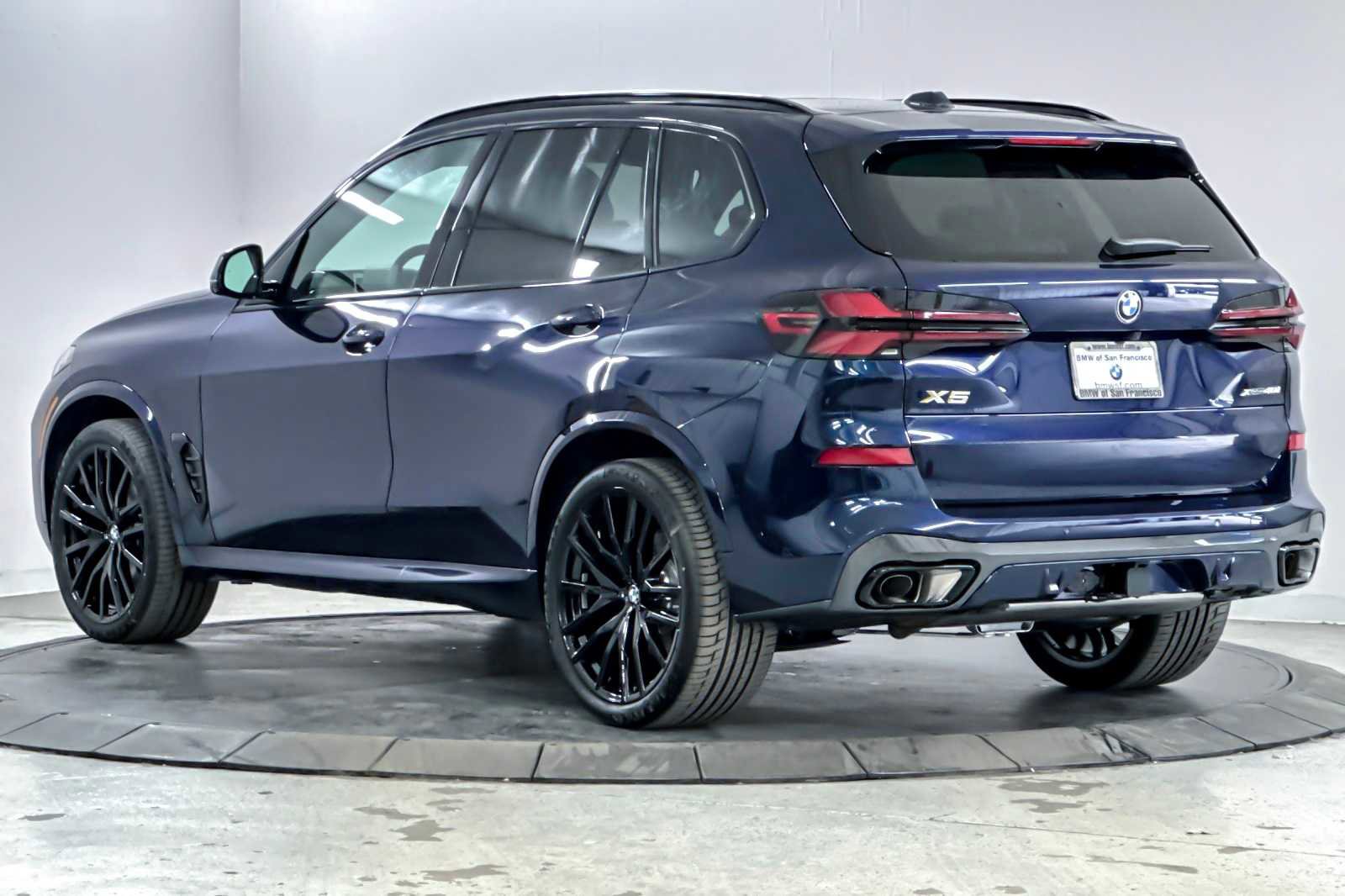 New 2026 BMW X5 xDrive40i w/ M Sport Package image 6