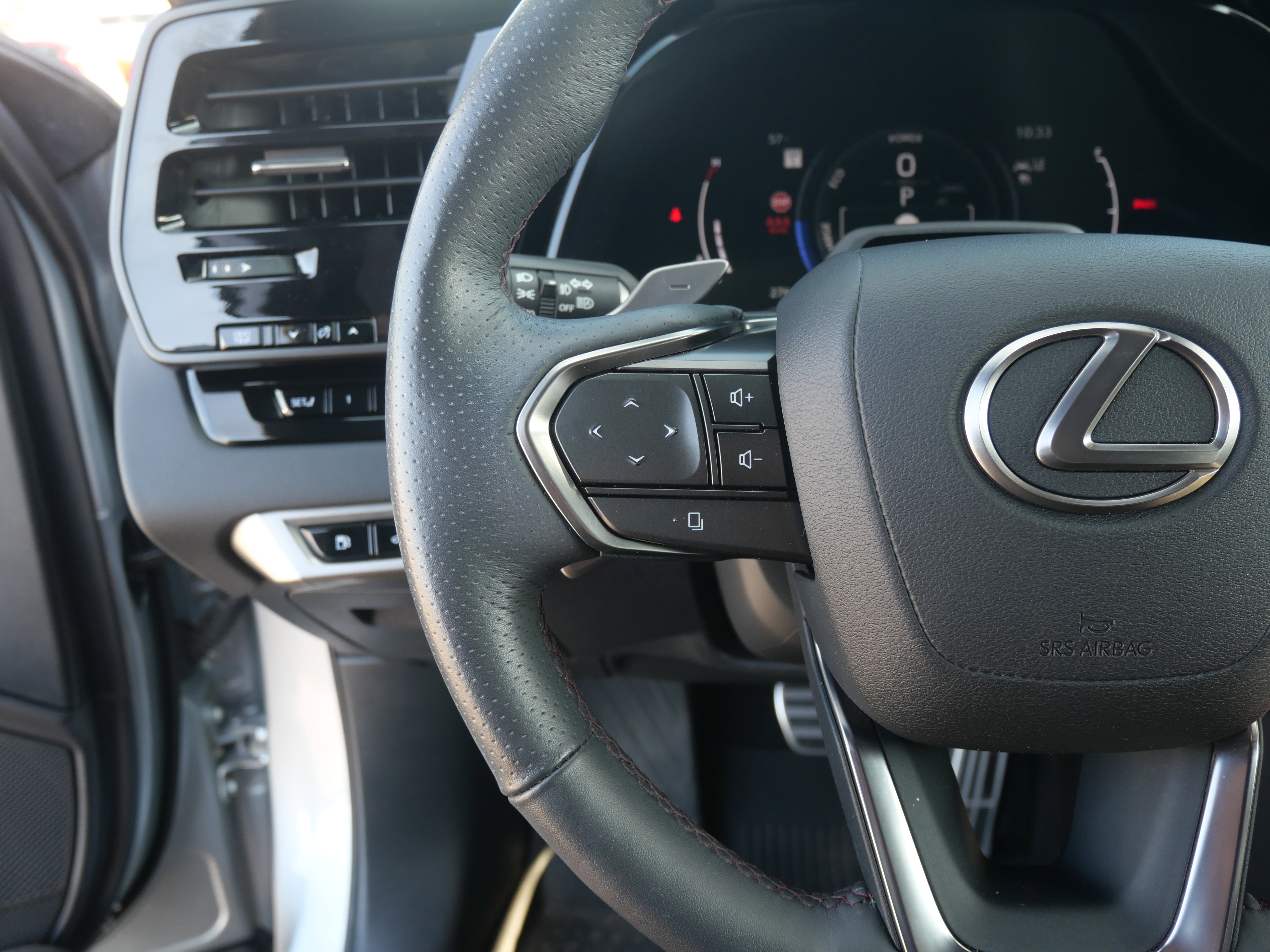 Used 2023 Lexus RX 500h F Sport image 22