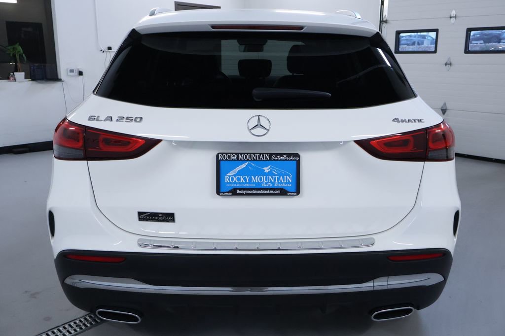 Used 2022 Mercedes-Benz GLA 250 4MATIC w/ AMG Line image 6