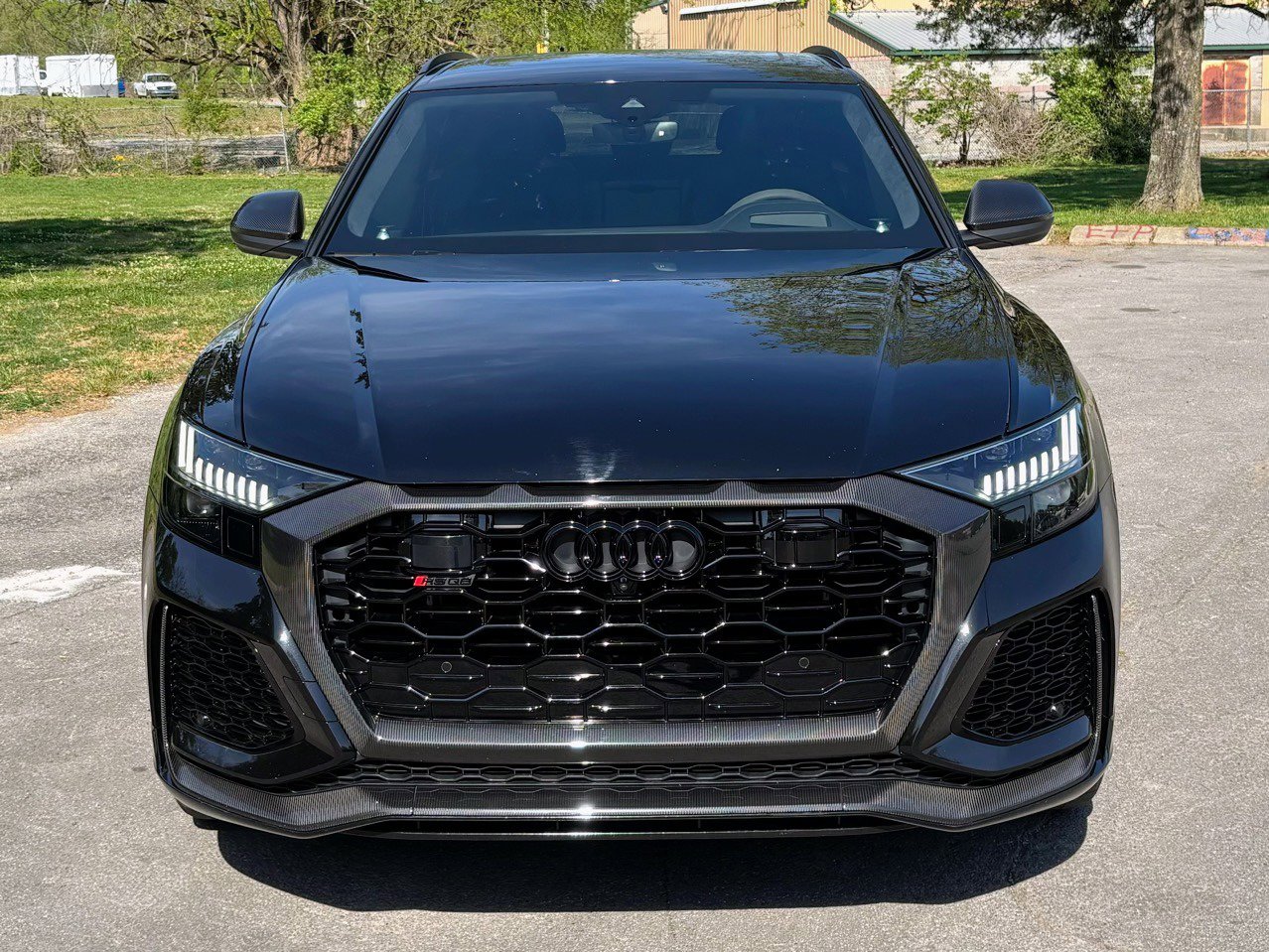 Used 2023 Audi RS Q8 w/ Black Optic Package image 5