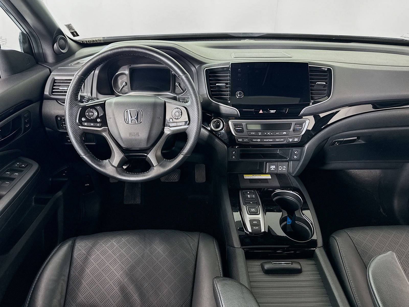 Used 2023 Honda Passport Elite image 19