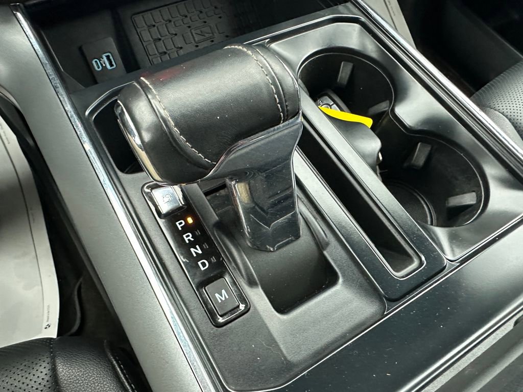 Certified 2023 Ford F150 Lariat w/ Equipment Group 502A High image 18