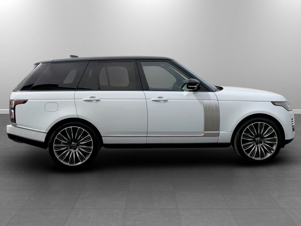 Used 2018 Land Rover Range Rover Supercharged AWD/4WD image 8