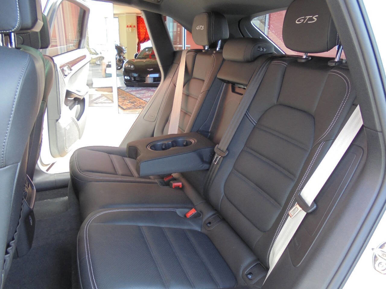 Used 2021 Porsche Macan GTS image 10