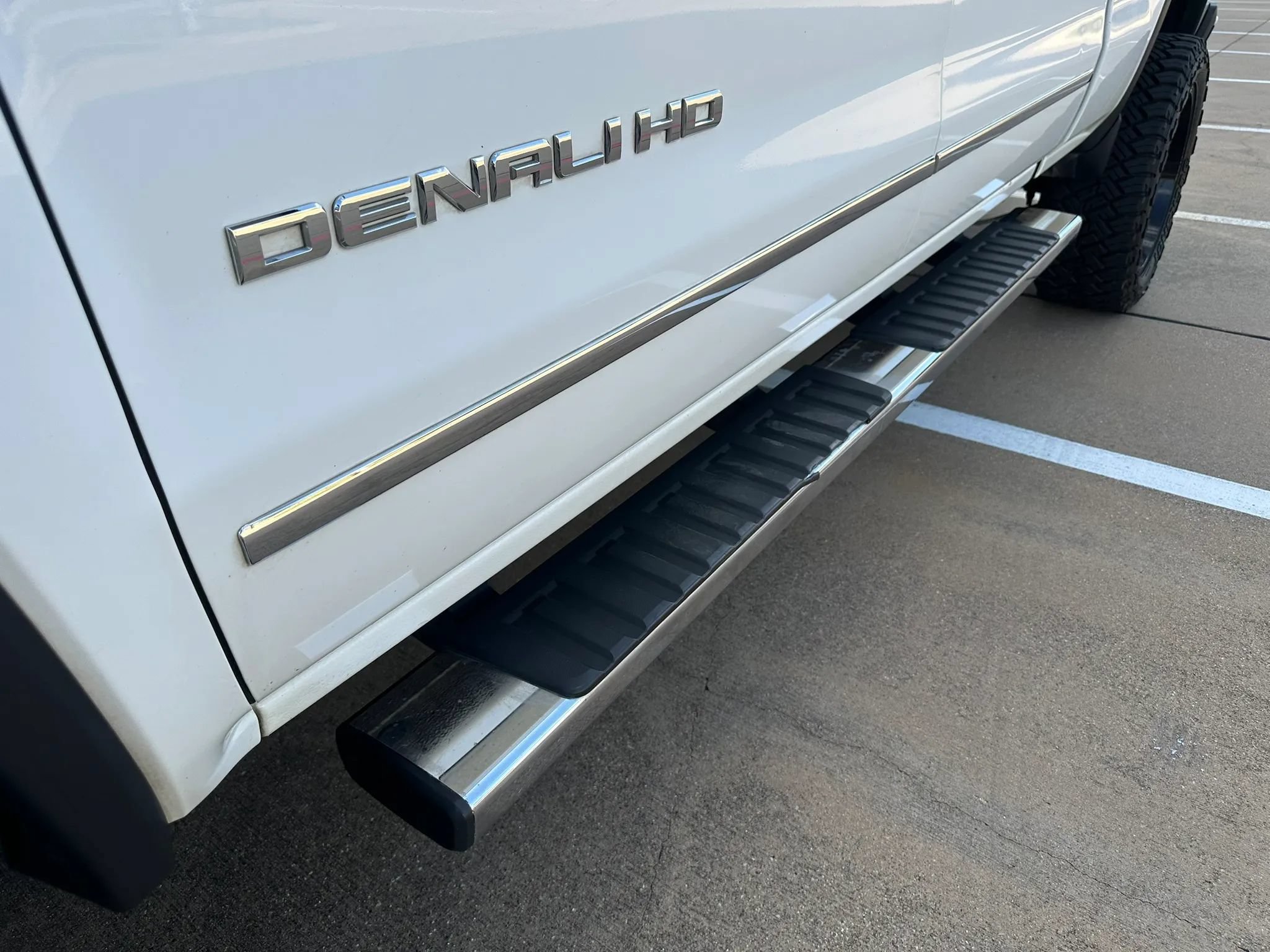 Used 2015 GMC Sierra 3500 Denali AWD/4WD image 4