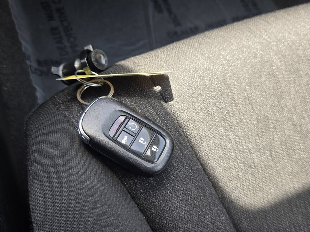 Used 2023 Honda Accord LX image 17