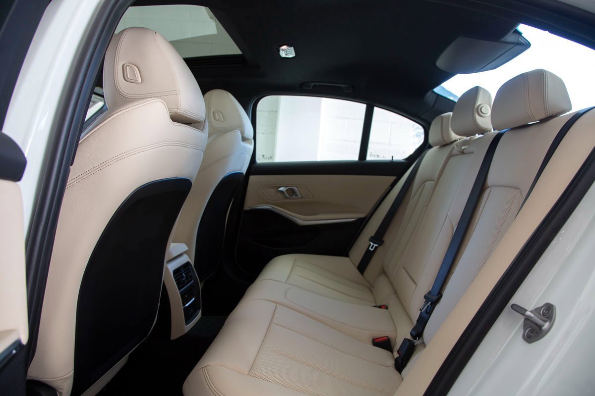 New 2026 BMW 330i Sedan image 19