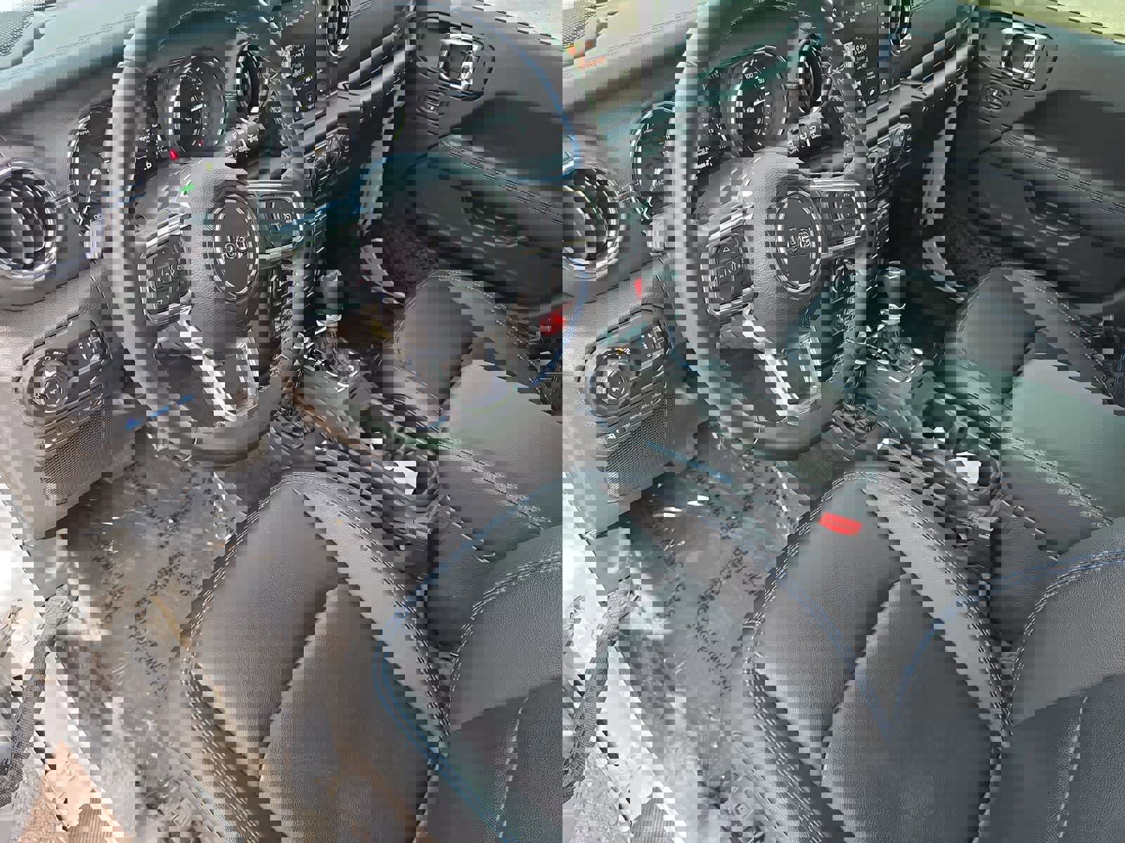 Used 2023 Jeep Wrangler Unlimited Rubicon 4xe w/ Cold Weather Group image 16