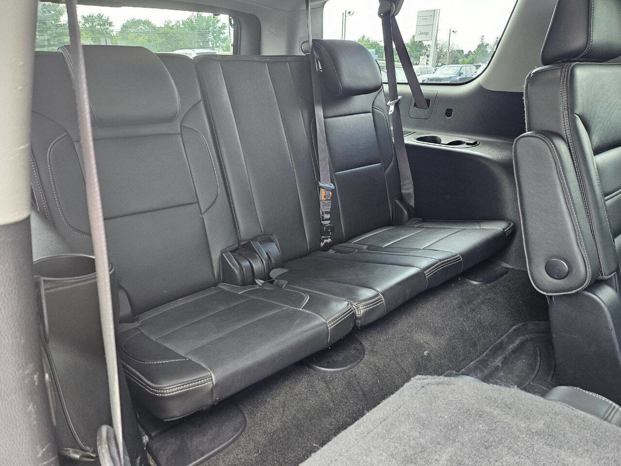 Used 2016 GMC Yukon XL Denali image 17