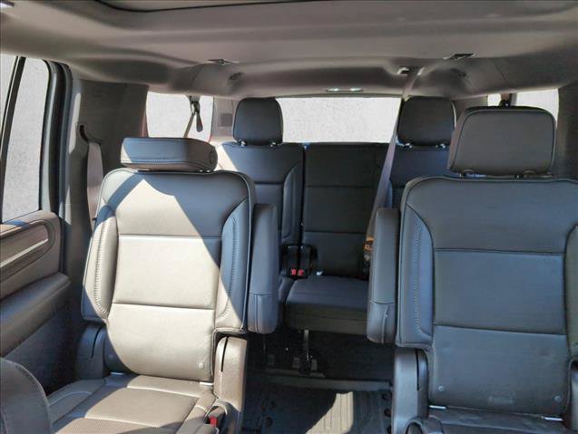 Used 2021 GMC Yukon XL Denali AWD/4WD image 23