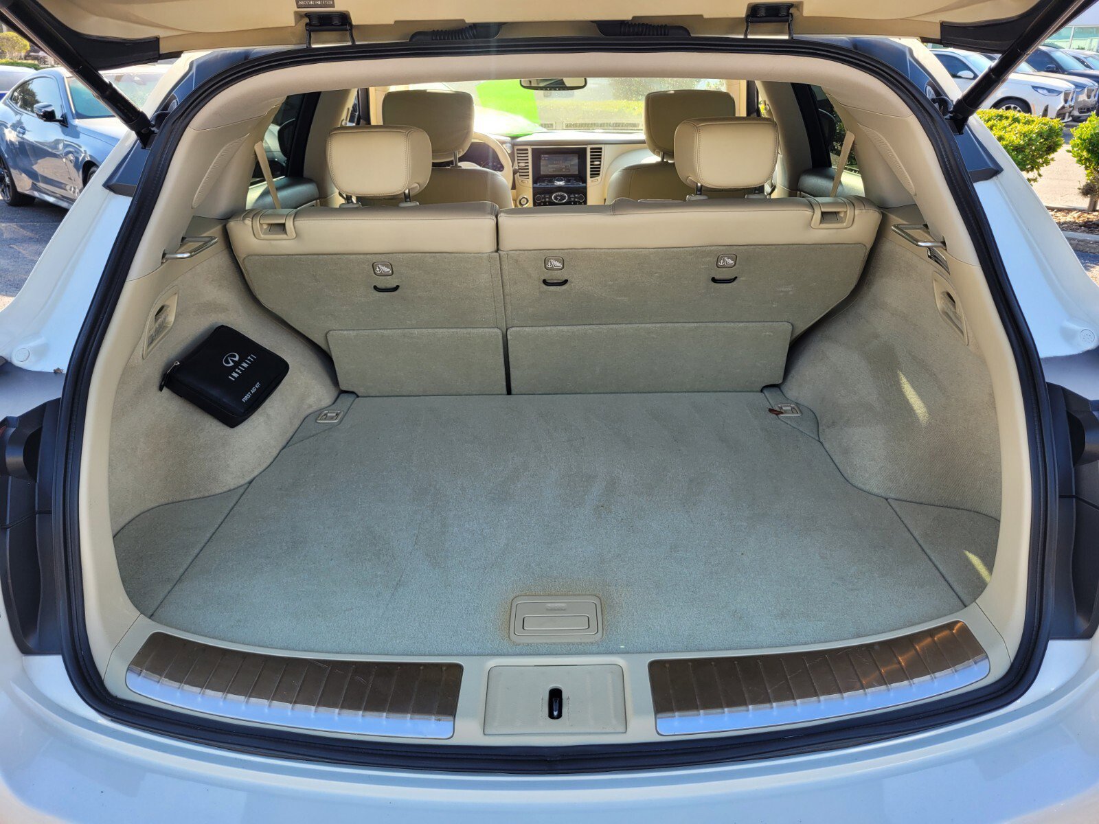 Used 2017 INFINITI QX70 2WD image 15