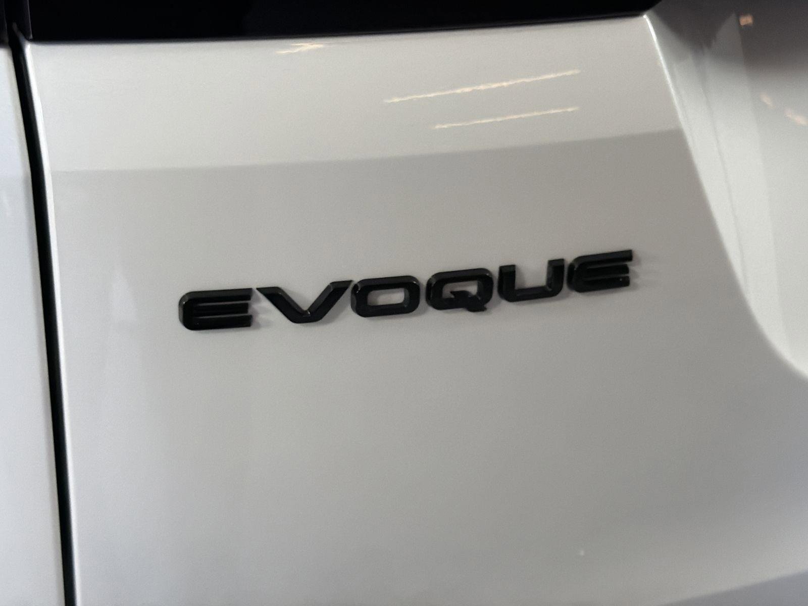 New 2026 Land Rover Range Rover Evoque Dynamic SE image 30