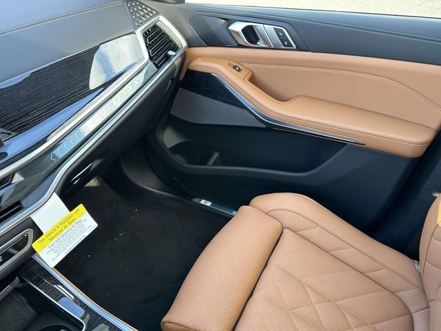 New 2026 BMW X5 xDrive50e w/ M Sport Package image 18