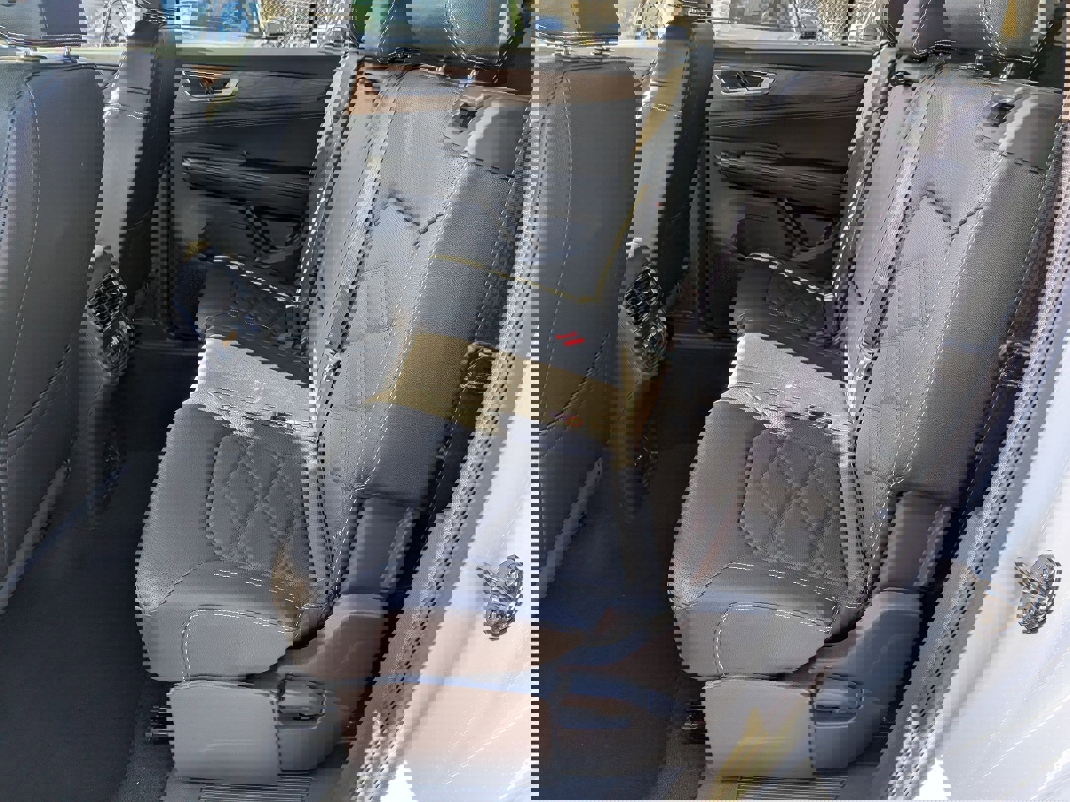 New 2026 Volkswagen Atlas SE image 28