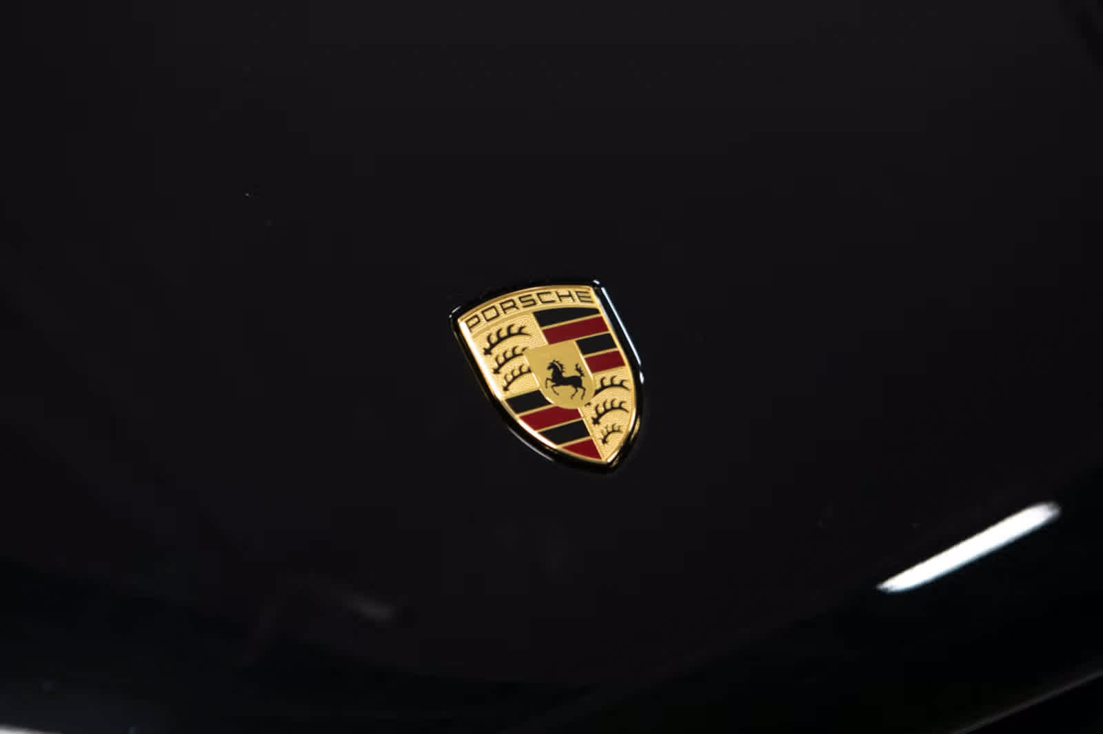Certified 2026 Porsche Macan S AWD/4WD image 6