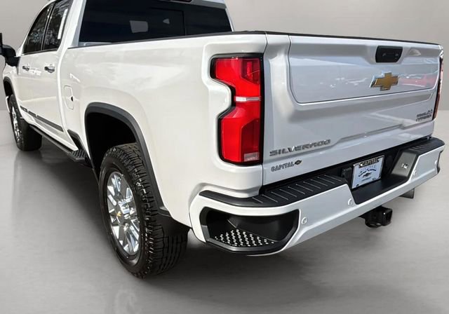 Used 2024 Chevrolet Silverado 2500 High Country w/ High Country Premium Package image 36