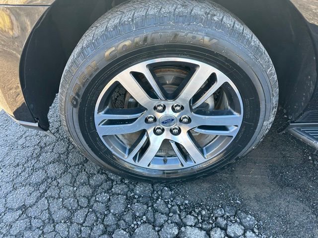 Used 2024 Ford Expedition Limited AWD/4WD image 10