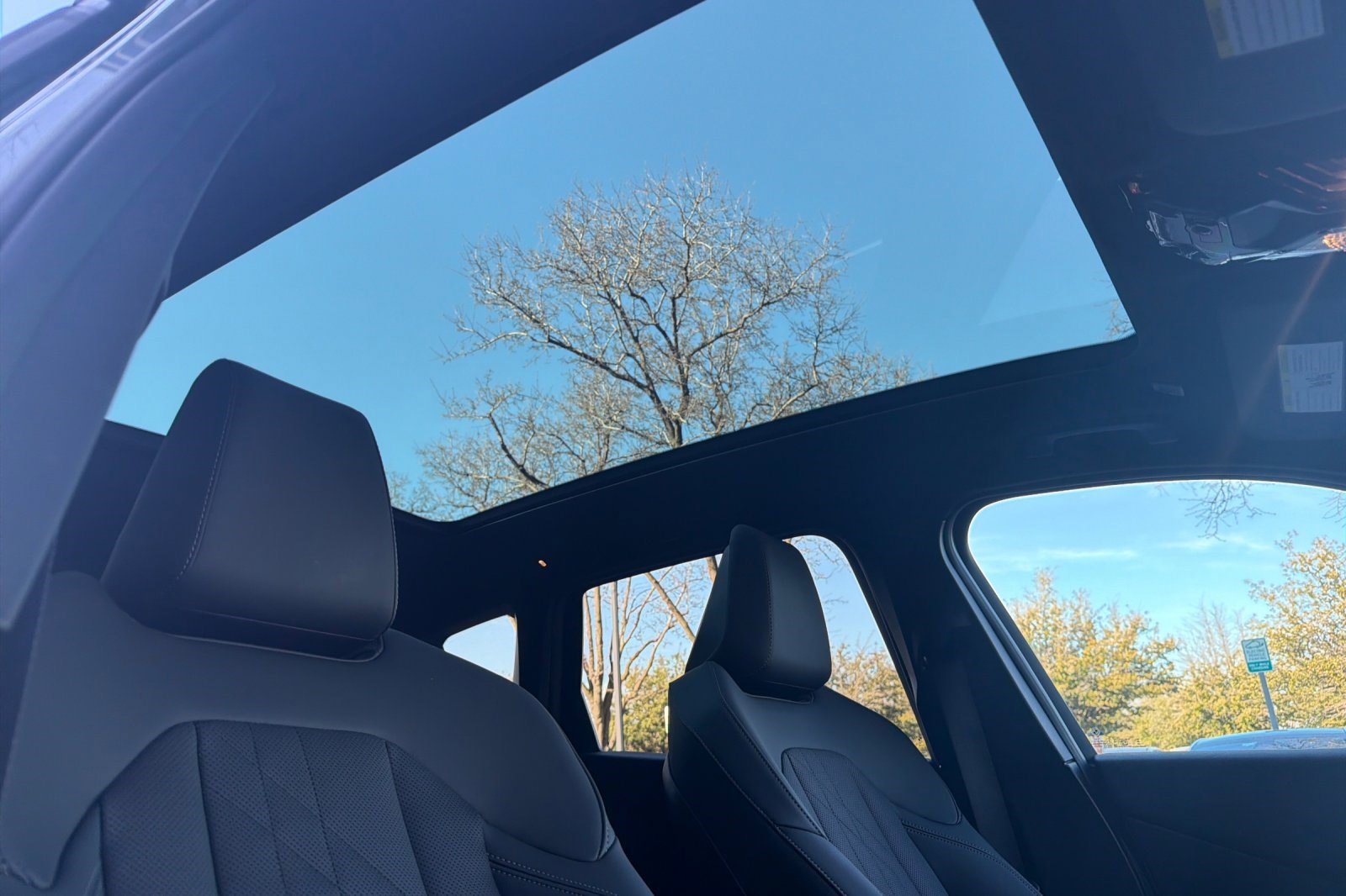 Used 2025 BMW X3 xDrive30i w/ Premium Package image 21