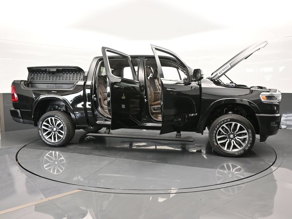 Used 2025 RAM 1500 Limited AWD/4WD image 61