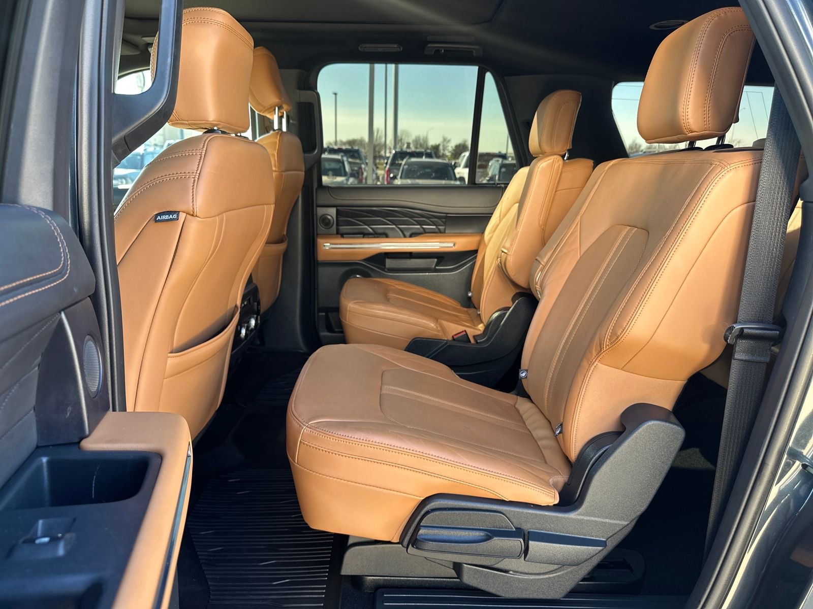 Used 2024 Ford Expedition Max Platinum image 26
