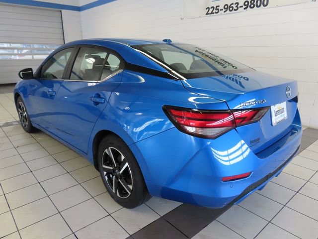 Used 2025 Nissan Sentra SV FWD image 10