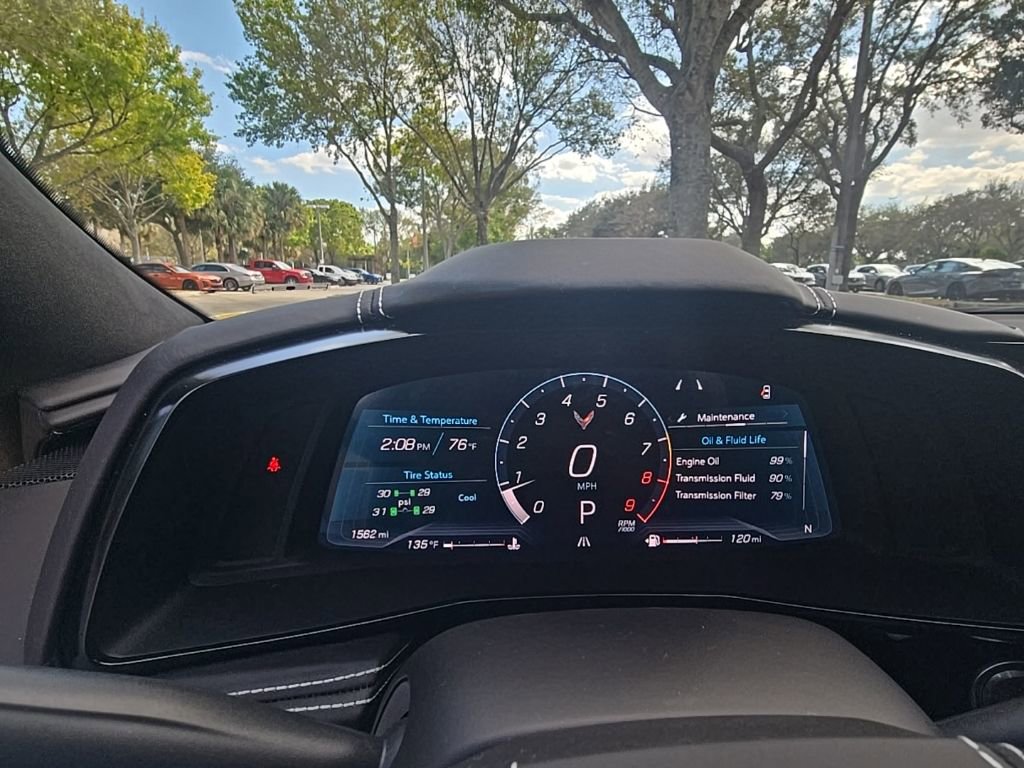Used 2025 Chevrolet Corvette Z06 image 21