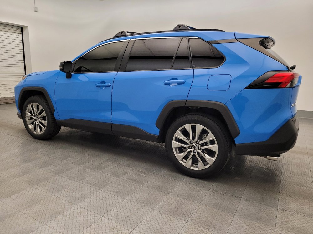 Used 2019 Toyota RAV4 XLE Premium w/ All Weather Liner Package image 3