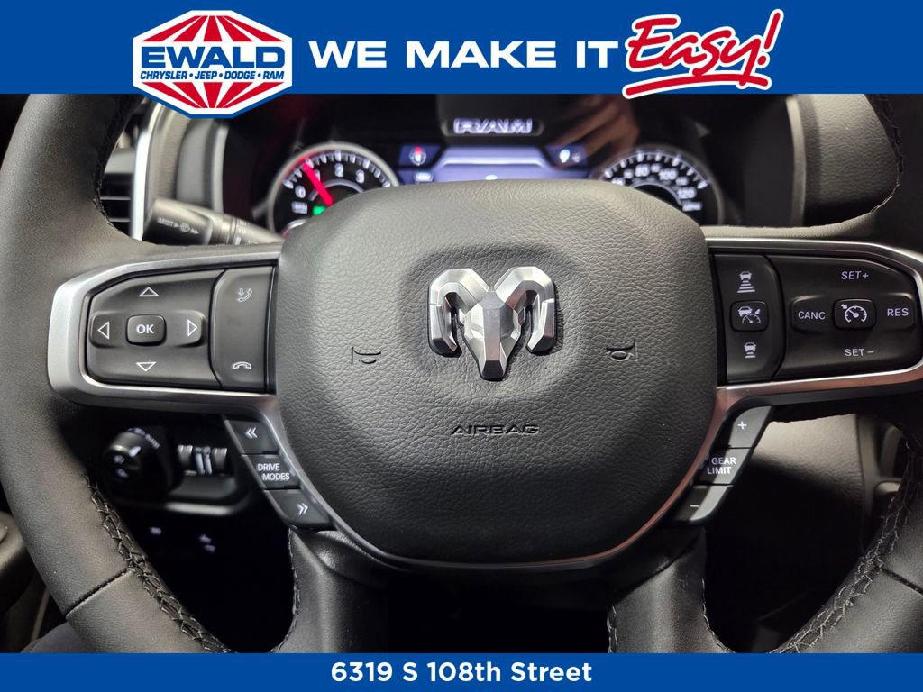 New 2026 RAM 1500 4x4 Crew Cab image 18