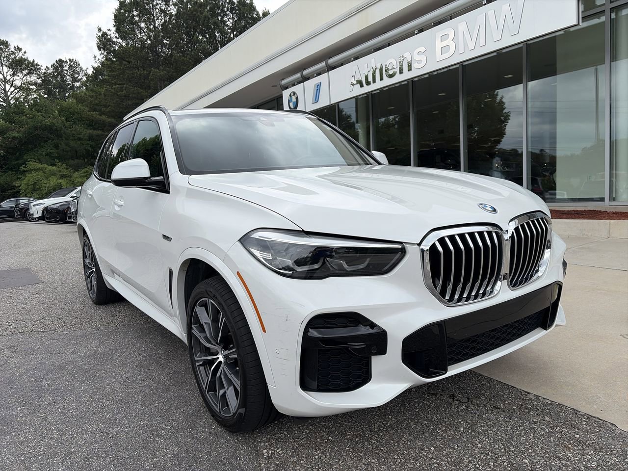Used 2022 BMW X5 xDrive45e w/ M Sport Package AWD/4WD video 1