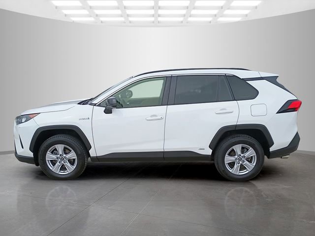 Used 2019 Toyota RAV4 LE w/ Carpet Mat Package image 9