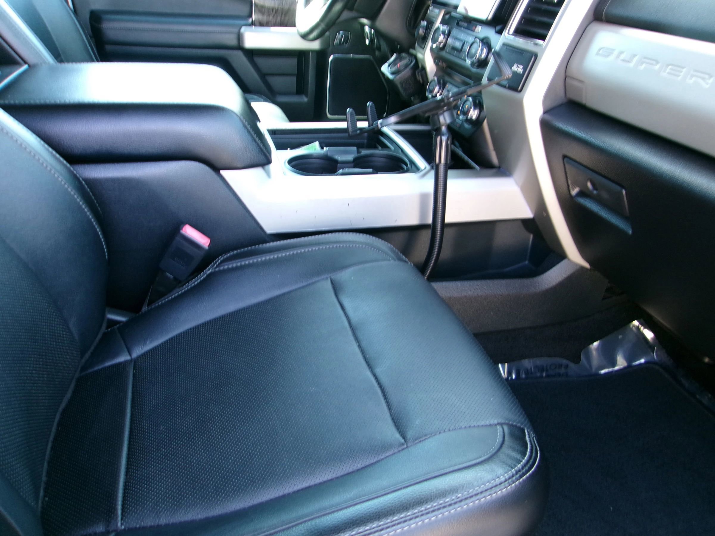 Used 2018 Ford F350 Lariat w/ Lariat Ultimate Package image 9