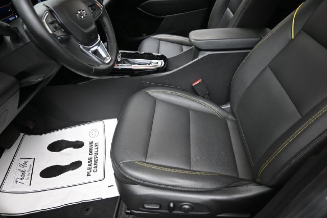 Used 2024 Chevrolet Trax ACTIV w/ Sunroof Package FWD image 15