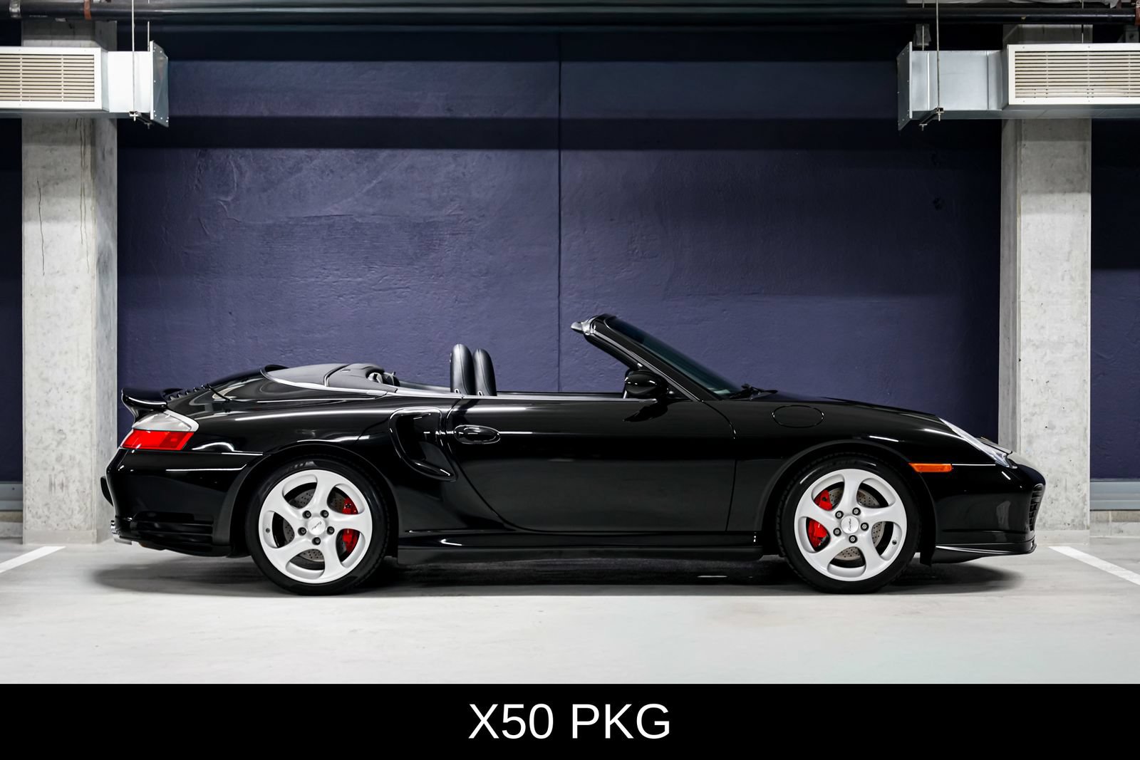 Used 2004 Porsche 911 Turbo AWD/4WD image 2