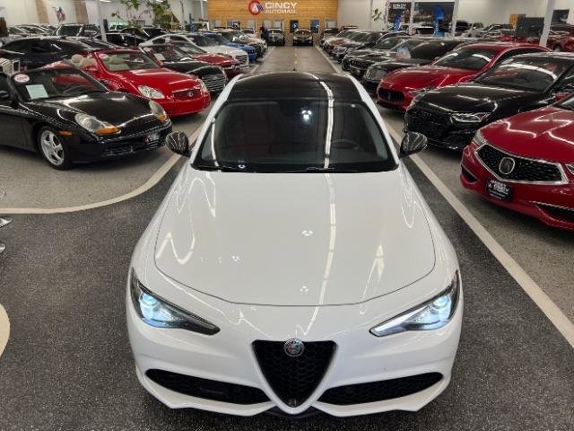 Used 2019 Alfa Romeo Giulia Ti Sport w/ Quick Order Package 22U Sport RWD image 4