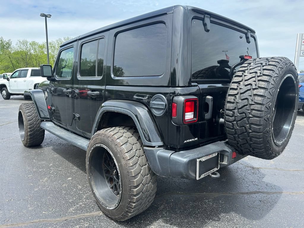 Used 2021 Jeep Wrangler Unlimited Sahara AWD/4WD image 5