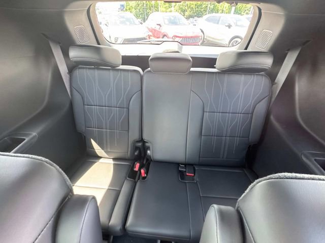 New 2026 Buick Enclave Avenir w/ Super Cruise Package image 23