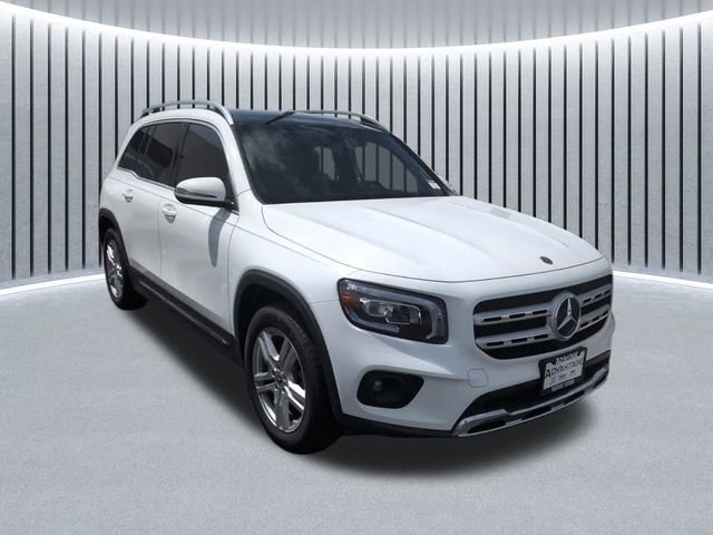 Used 2023 Mercedes-Benz GLB 250 4MATIC image 1