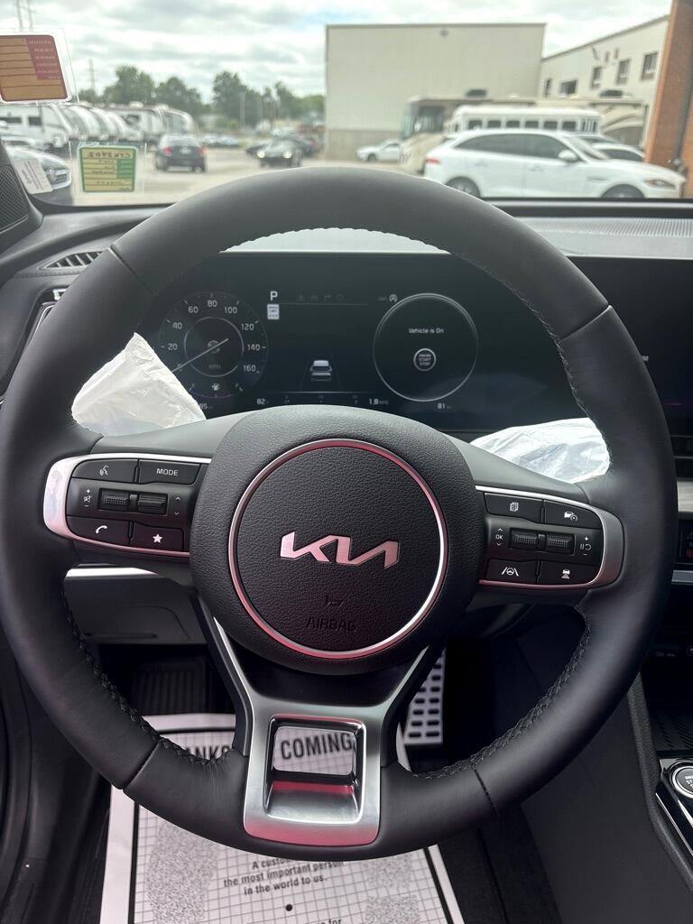 Used 2024 Kia Sportage X-Pro Prestige image 11